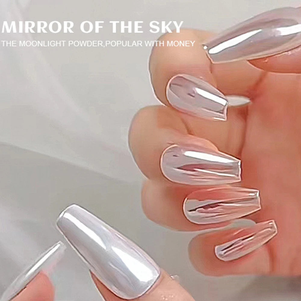 Transform Your Nails with the Glazed Donut Glow - Hailey Bieber Inspired Glitter Chrome Nail Powder